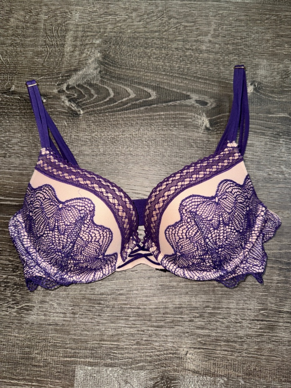 Victoria’s Secret “Very Sexy” Push-Up Bra